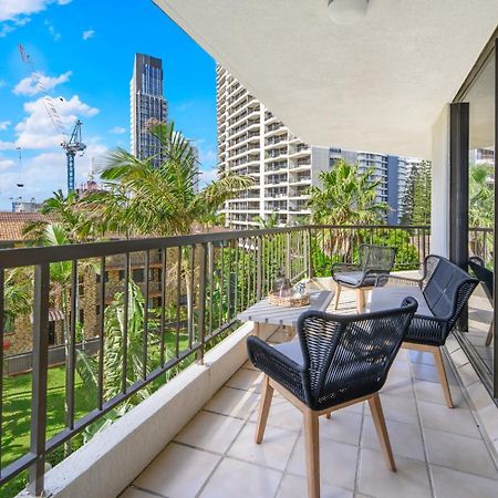 Genesis Apartments By Gold Coast Premium Bagian luar foto
