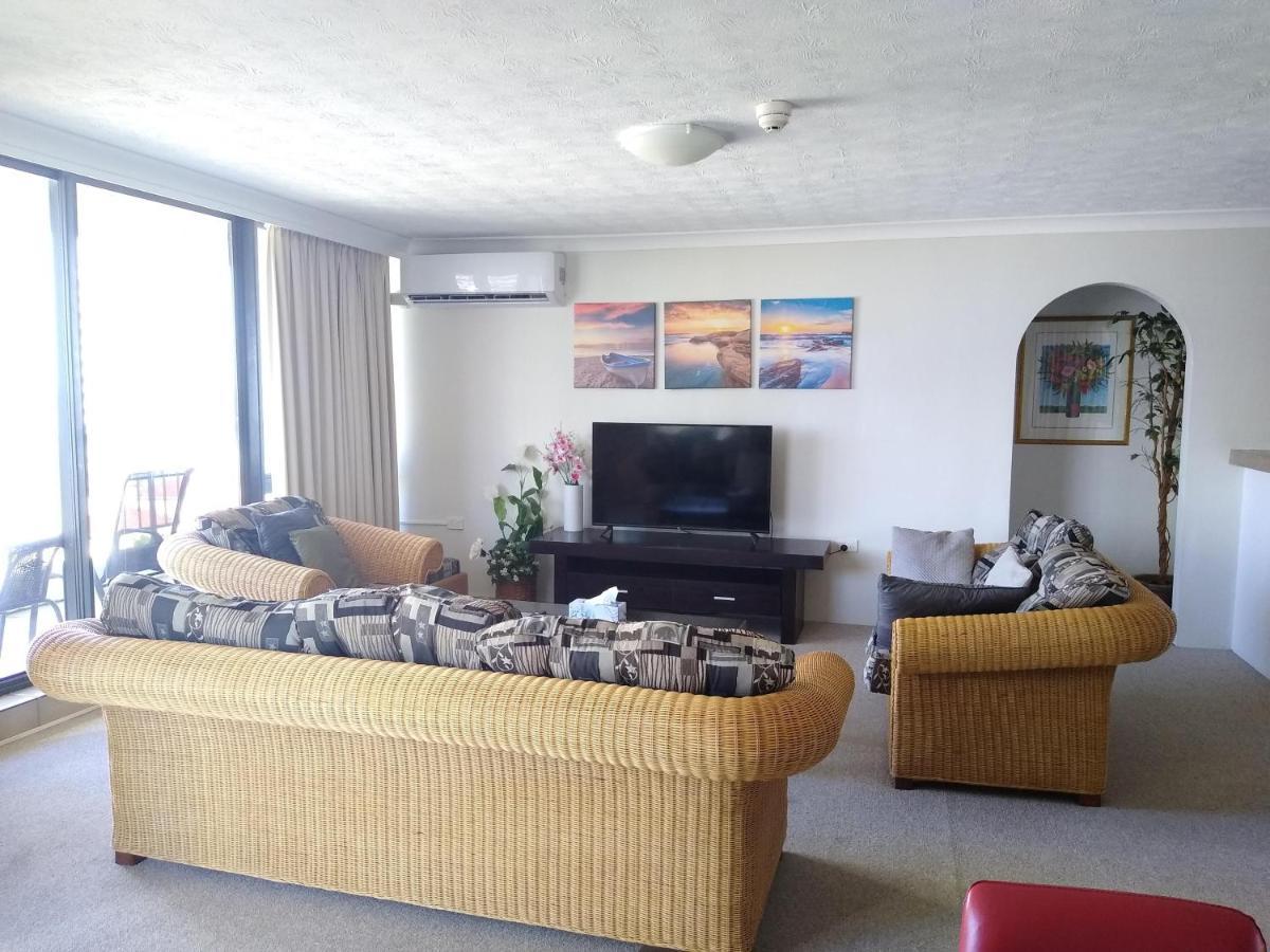 Genesis Apartments By Gold Coast Premium Bagian luar foto