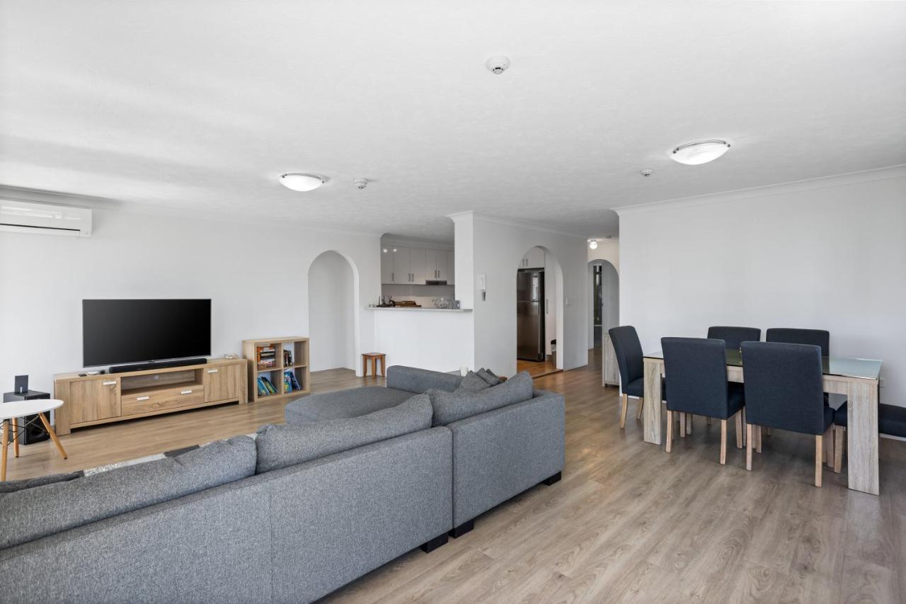 Genesis Apartments By Gold Coast Premium Bagian luar foto