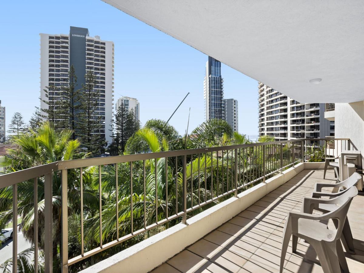 Genesis Apartments By Gold Coast Premium Bagian luar foto