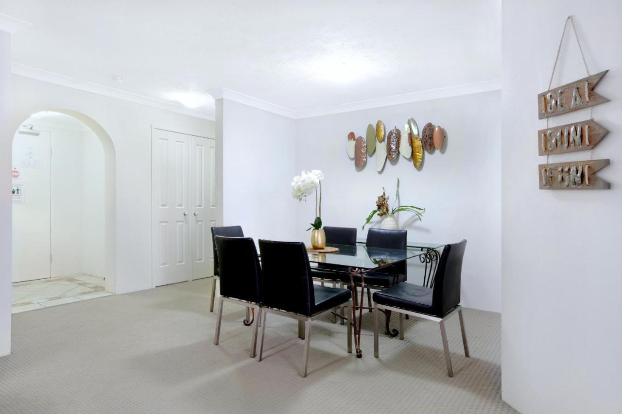 Genesis Apartments By Gold Coast Premium Bagian luar foto