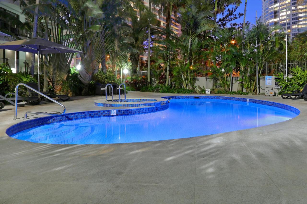 Genesis Apartments By Gold Coast Premium Bagian luar foto